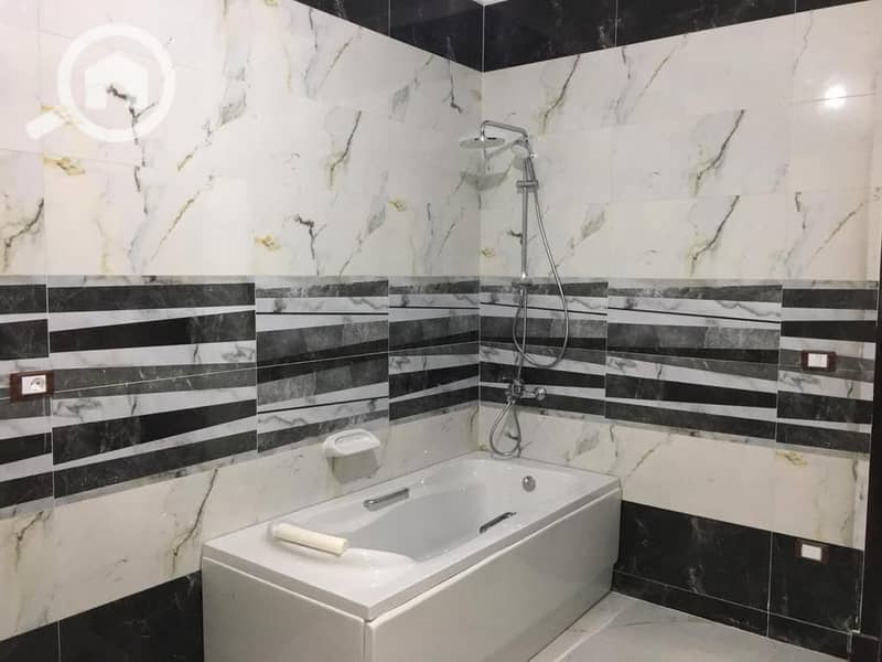 6 WhatsApp Image 2025-10-28 at 7.12. 44 PM (1). jpeg