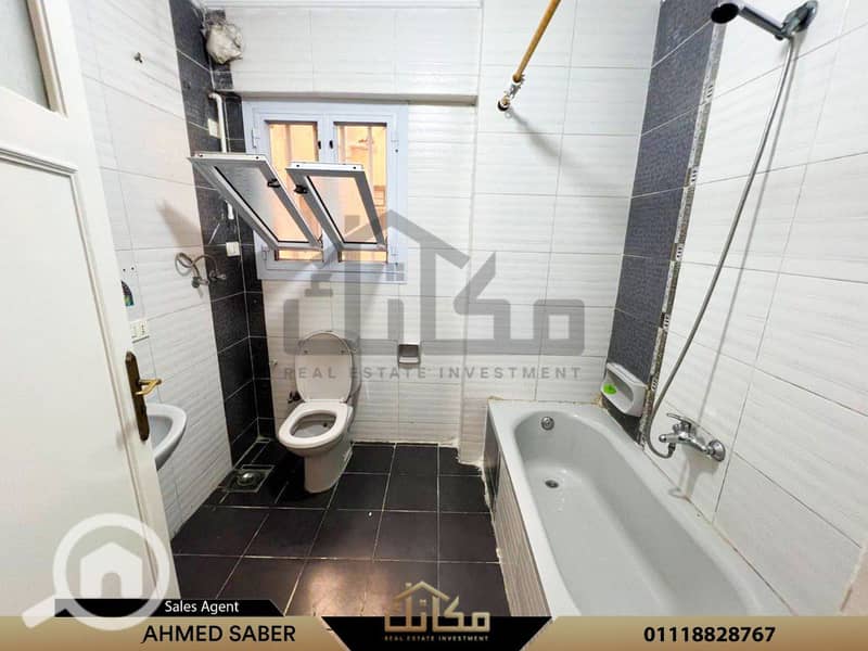 7 6d0cb475-f701-42c2-b103-daf51072dc81. jpg