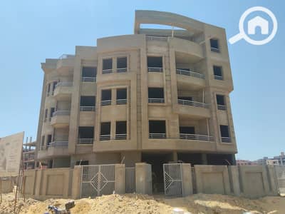 شقة 3 غرف نوم للبيع في 6 أكتوبر، الجيزة - IMG-20250429-WA0012. jpg