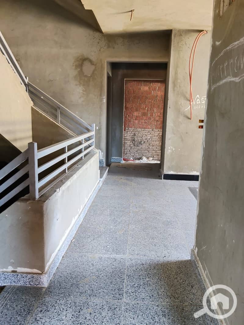 4 WhatsApp Image 2025-06-15 at 12.17. 27_2318c5b8. jpg