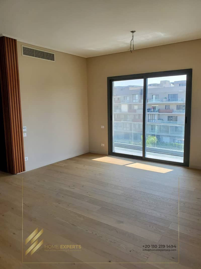 5 0f9d0aec-829a-4402-84a7-c761209482e2. jpg