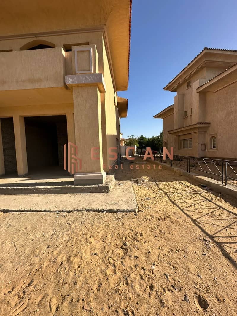 3 U724257 (19). jpeg