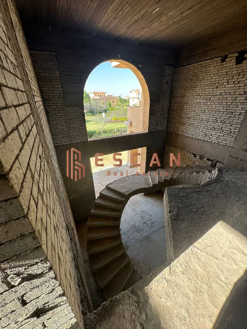 7 U724257 (14). jpeg