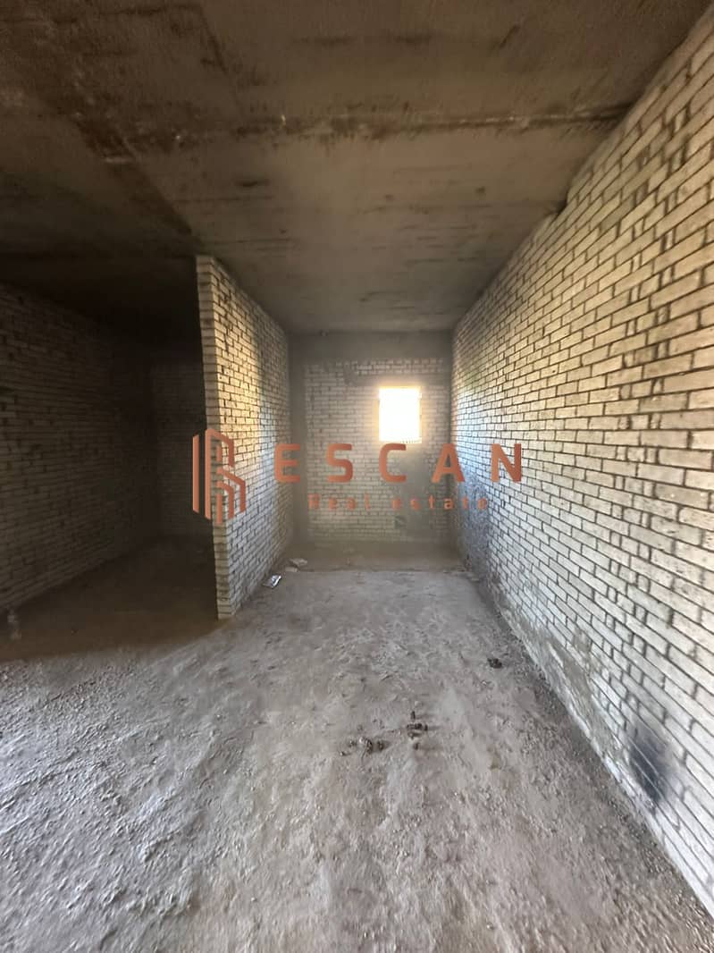 13 U724257 (8). jpeg