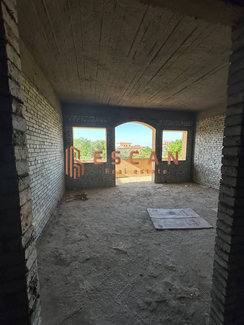 18 U724257 (3). jpeg