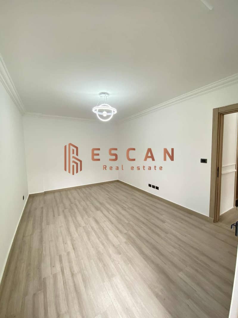 7 U361487 (11). jpeg