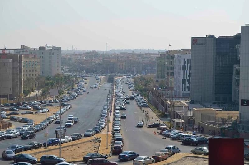 دبلكس على التسعين مميز جدا للايجار ارضى وأول بالمدخل الرئيسي من المالك