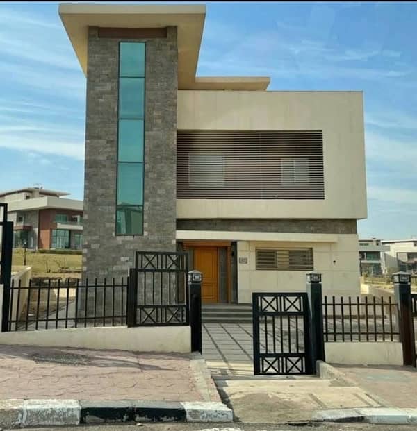 villa in Gardinia city فيلا فى جاردينيا سيتى منطقه الفيلات