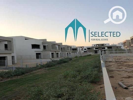 7 63f49fee-56b4-400e-be0b-74972b65ab06. png