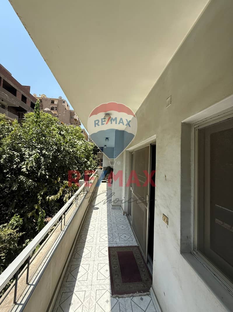 27 903cc144-ab36-41dd-b13d-d8c5b382d437. jpg