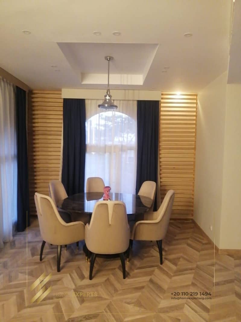 10 10fe1b40-752b-4fd1-ac73-754dc99606f1. jpg