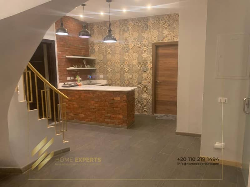 15 0ac3a652-1fb7-4d2e-8ee4-e3c7f8ca958b. jpg