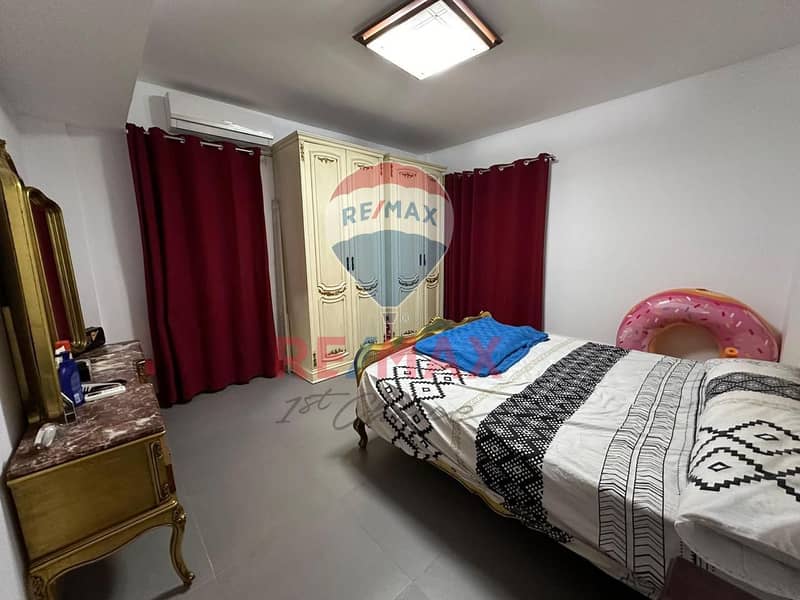 6 1c687af8-f2e2-4fc7-be87-2f0f1b1b5339. jpg