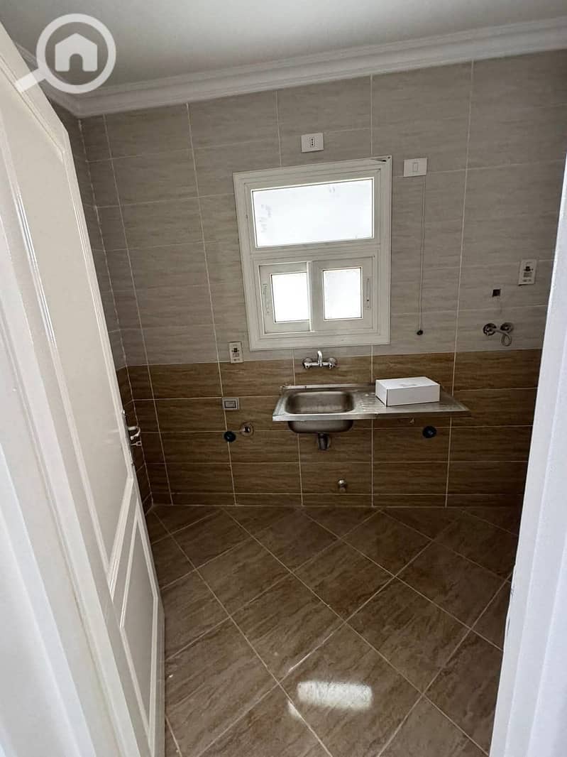 4 WhatsApp Image 2025-09-10 at 9.12. 45 PM. jpeg