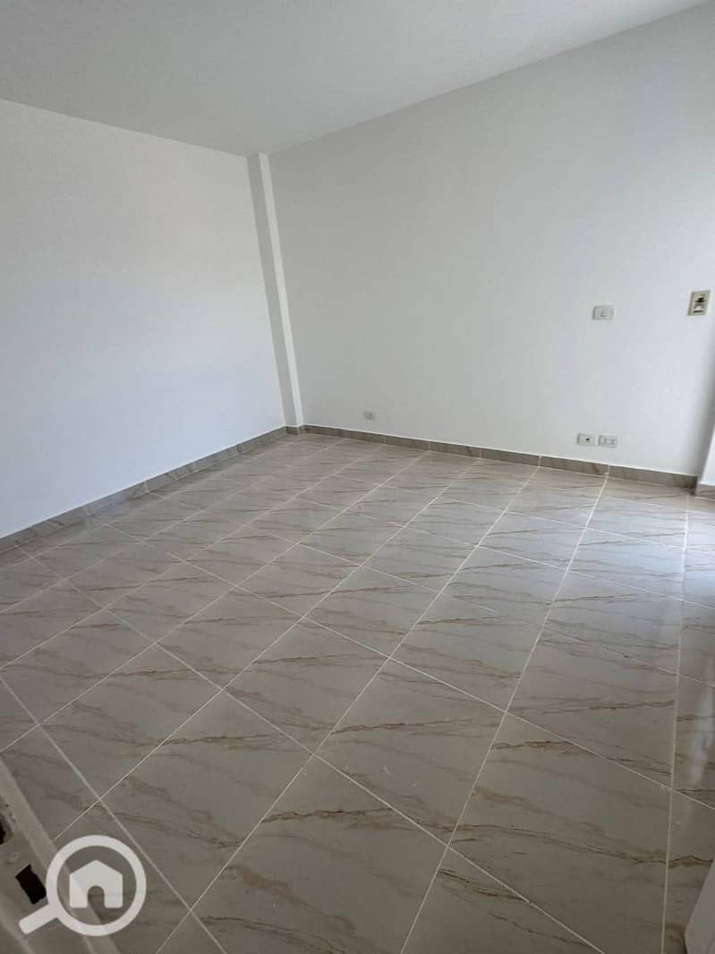 5 WhatsApp Image 2025-09-10 at 9.12. 46 PM (1). jpeg