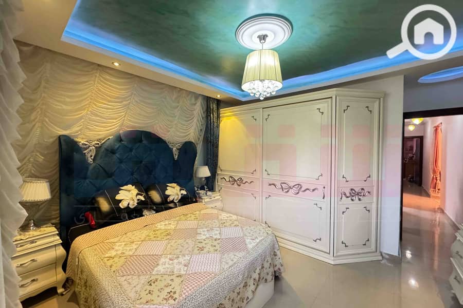 13 WhatsApp Image 2025-10-22 at 10.54. 35 PM. jpg