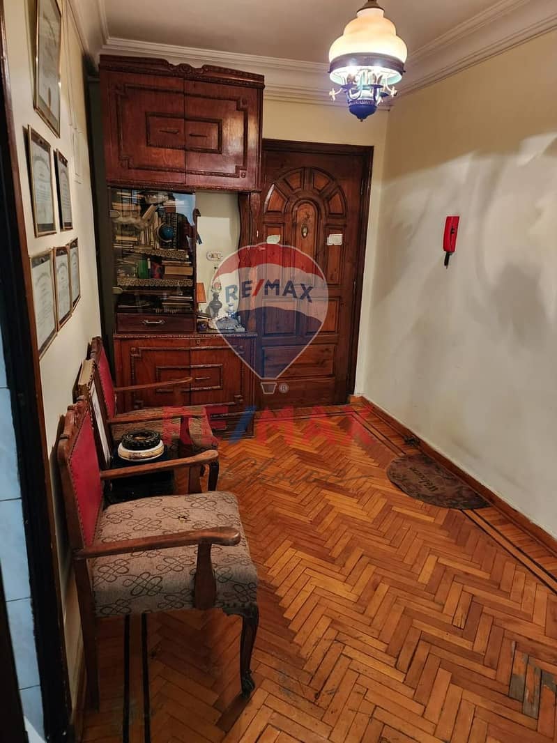 6 d73cdd51-e324-4fd5-ba39-6ad5ccef7b76. jpg