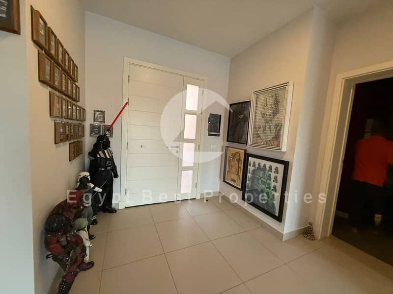 4 WhatsApp Image 2025-10-28 at 17.31. 45_dda9ff7e. jpg