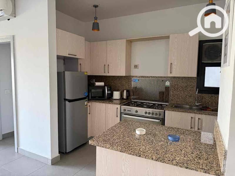 7 0c1dd49e-8358-4662-ae4e-1dd25f7001d7. jpg