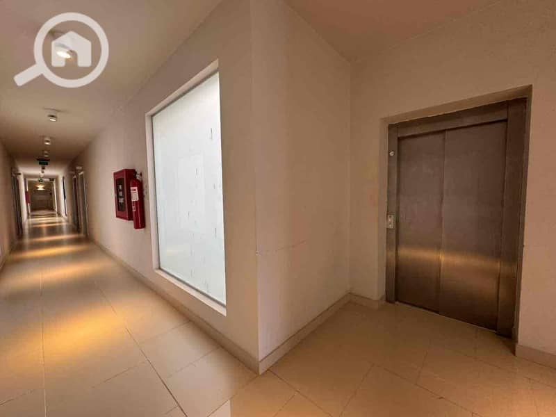 13 e68fdd45-ae86-417f-aeed-08ee644dfb8d. jpg