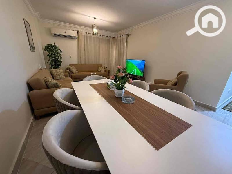 6e4fe8a8-c2c2-4b63-9e2c-f3746c81a6b3. jpg