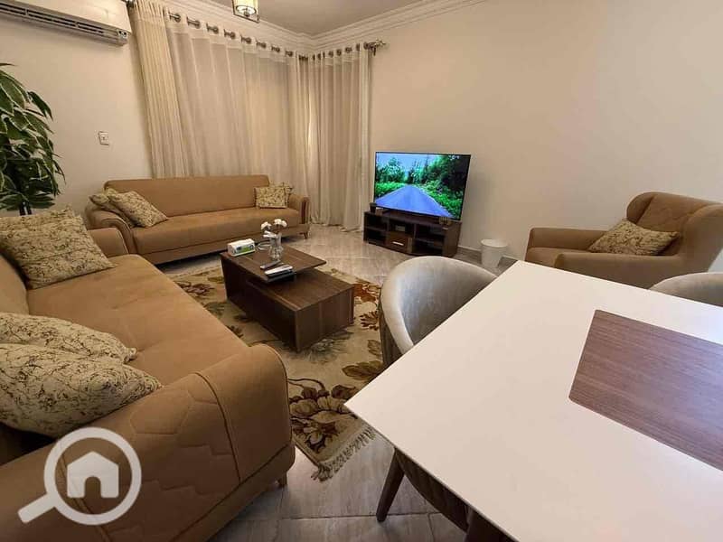 2 32b50988-0993-48db-9baa-0653242ea69a. jpg