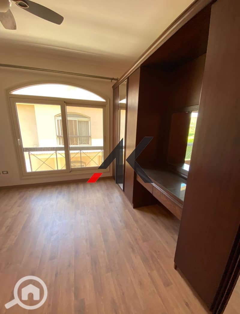 6 WhatsApp Image 2025-10-28 at 1.39. 49 PM (2). jpeg