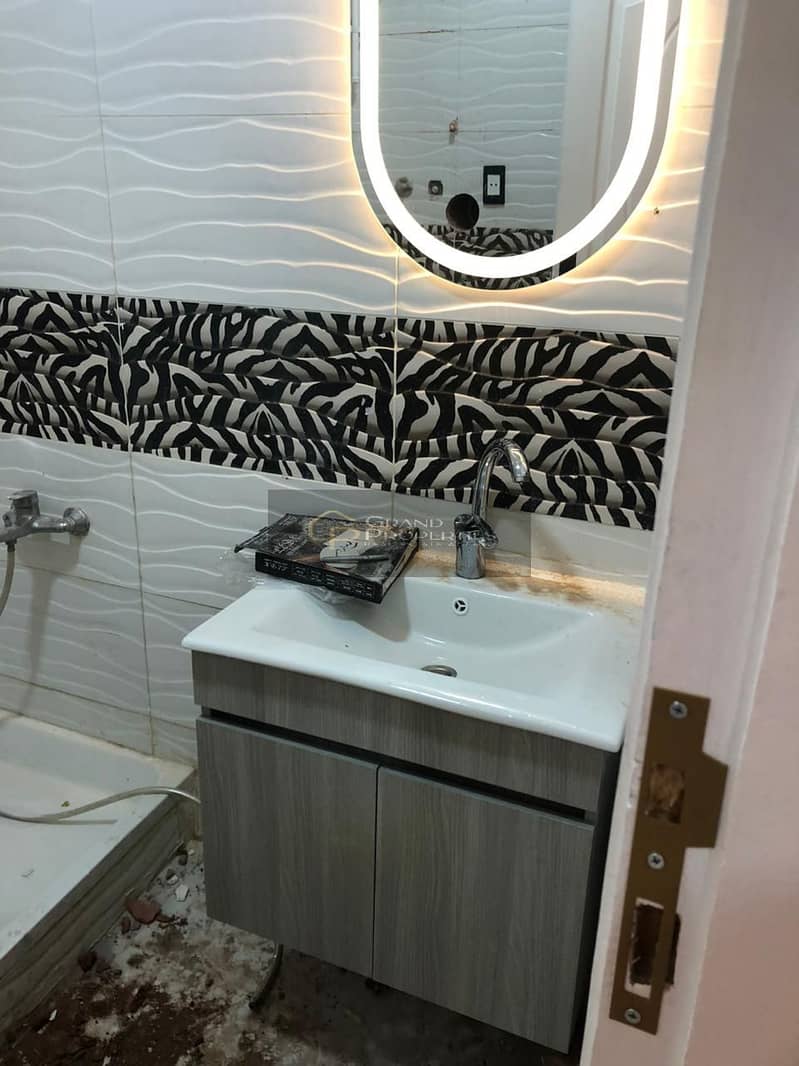 9 WhatsApp Image 2025-10-29 at 11.22. 36 (2). jpeg