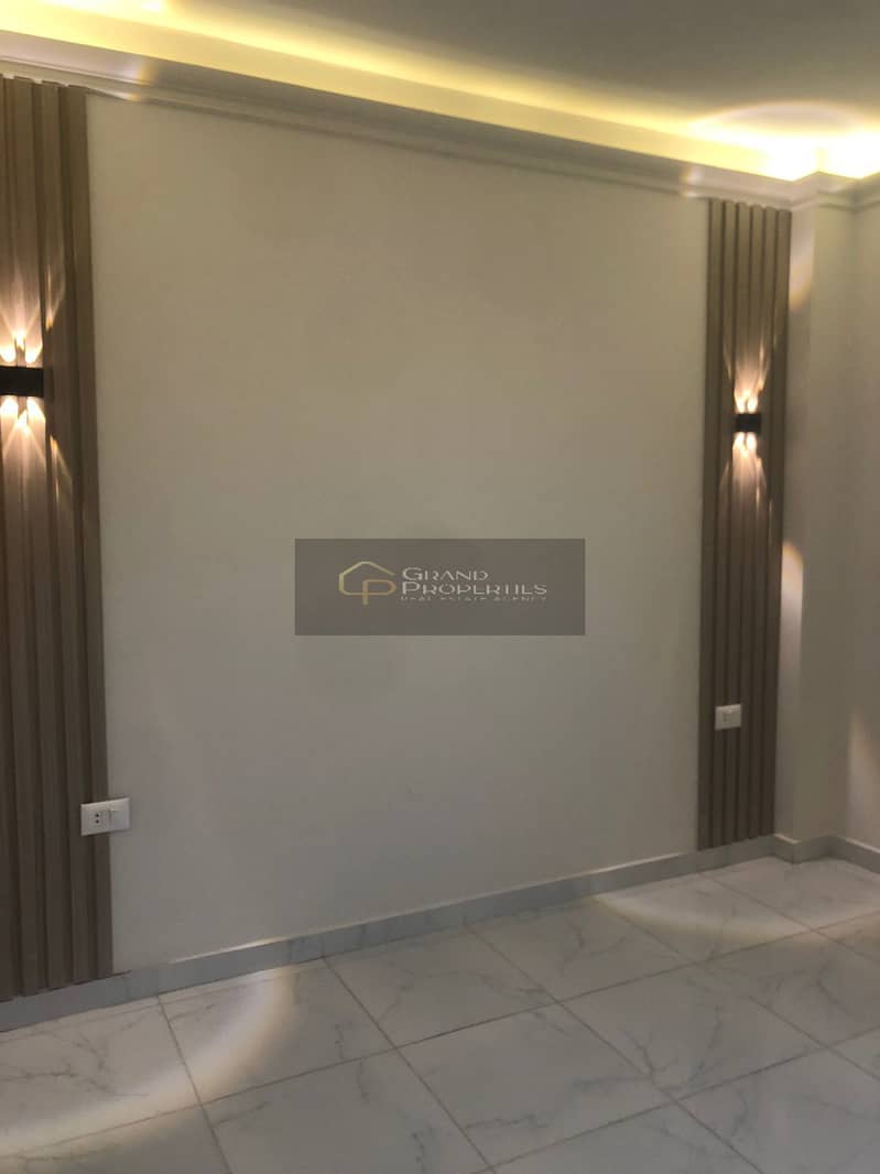 10 WhatsApp Image 2025-10-29 at 11.22. 36 (4). jpeg