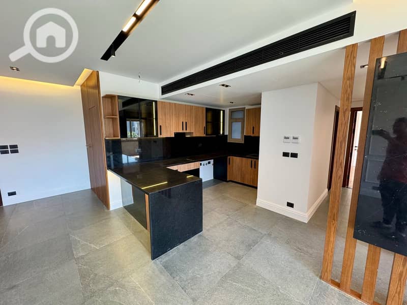 5 WhatsApp Image 2025-10-29 at 1.17. 00 AM (1). jpeg