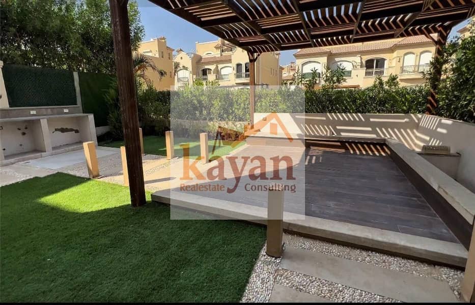 12 b70b7f36-ed9d-427e-a460-b6285170fbac. jpg