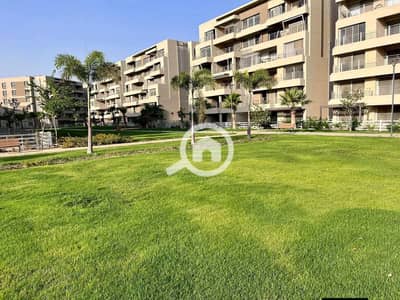 2 Bedroom Flat for Sale in Mostakbal City, Cairo - capital gardens. jpg