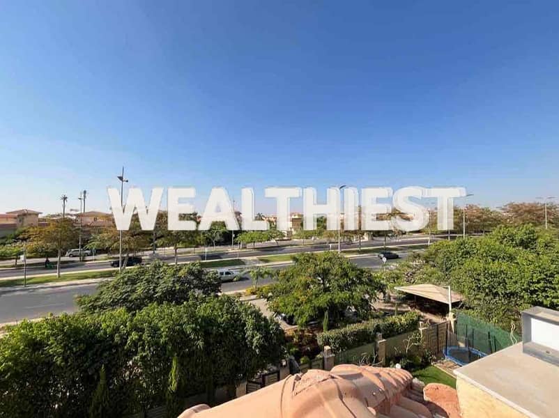 4 781714b5-5b3c-45df-9bba-a3c710de926f. jpg