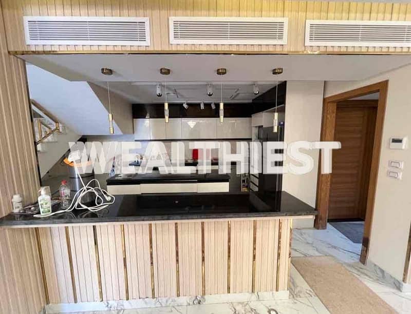 14 c9610c8e-0083-47fd-8bf4-7ed243fe975a. jpg