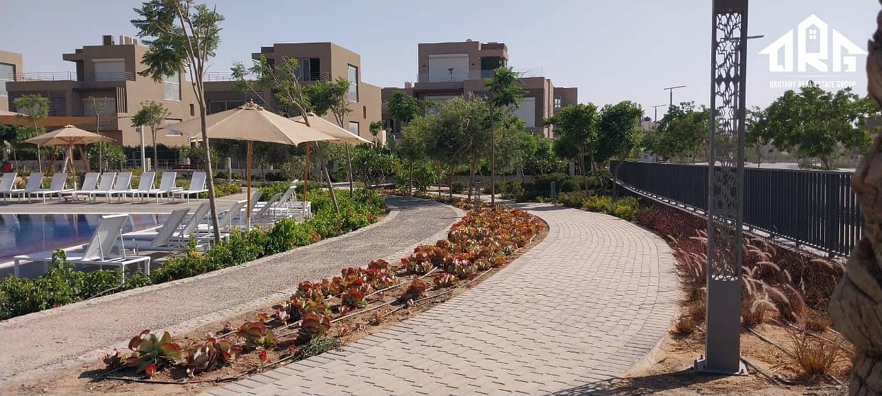 5 7d0f6fcb-4ba4-4d4e-b490-51e5dce04a94. jpeg