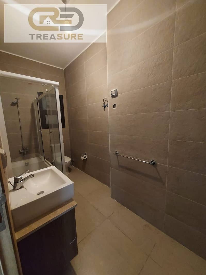 8 WhatsApp Image 2025-10-29 at 11.56. 07 AM (2). jpeg