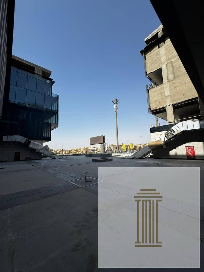 10 WhatsApp Image 2025-10-29 at 12.02. 08 PM (5). jpeg