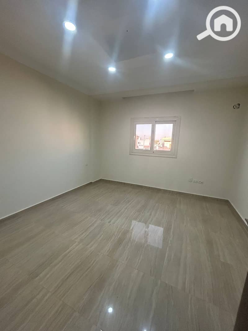 5 WhatsApp Image 2025-10-29 at 1.46. 41 AM. jpeg