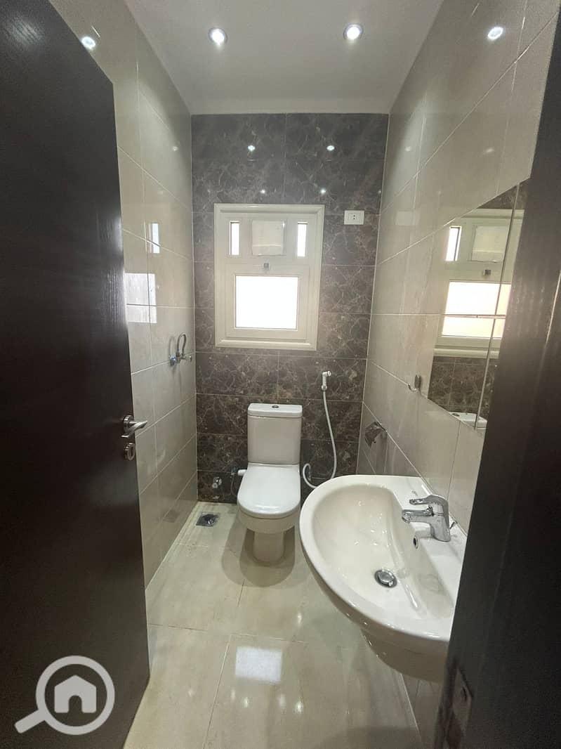 12 WhatsApp Image 2025-10-29 at 1.46. 44 AM. jpeg