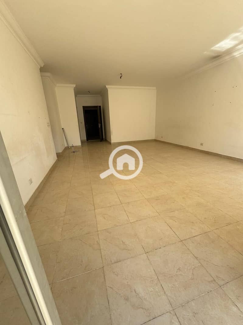 4 39748195-28e7-42a4-b996-598c08c8061c. jpg