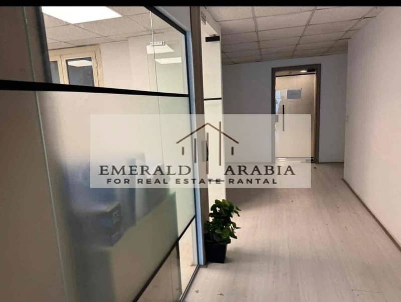 4 dde5e7bc-057f-4016-8f5b-841b42cf8b9e. jpg