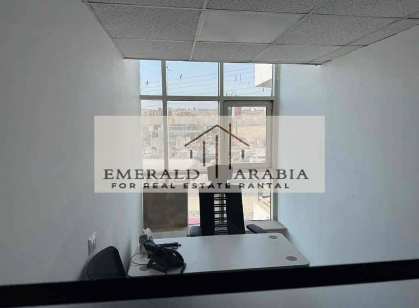 7 899c1352-71be-4468-8b04-44d9e9fc0d75. jpg