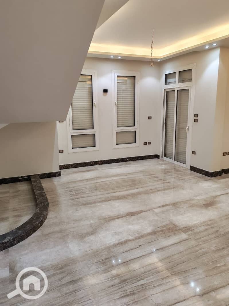 2 WhatsApp Image 2025-10-28 at 2.04. 20 PM (2). jpeg