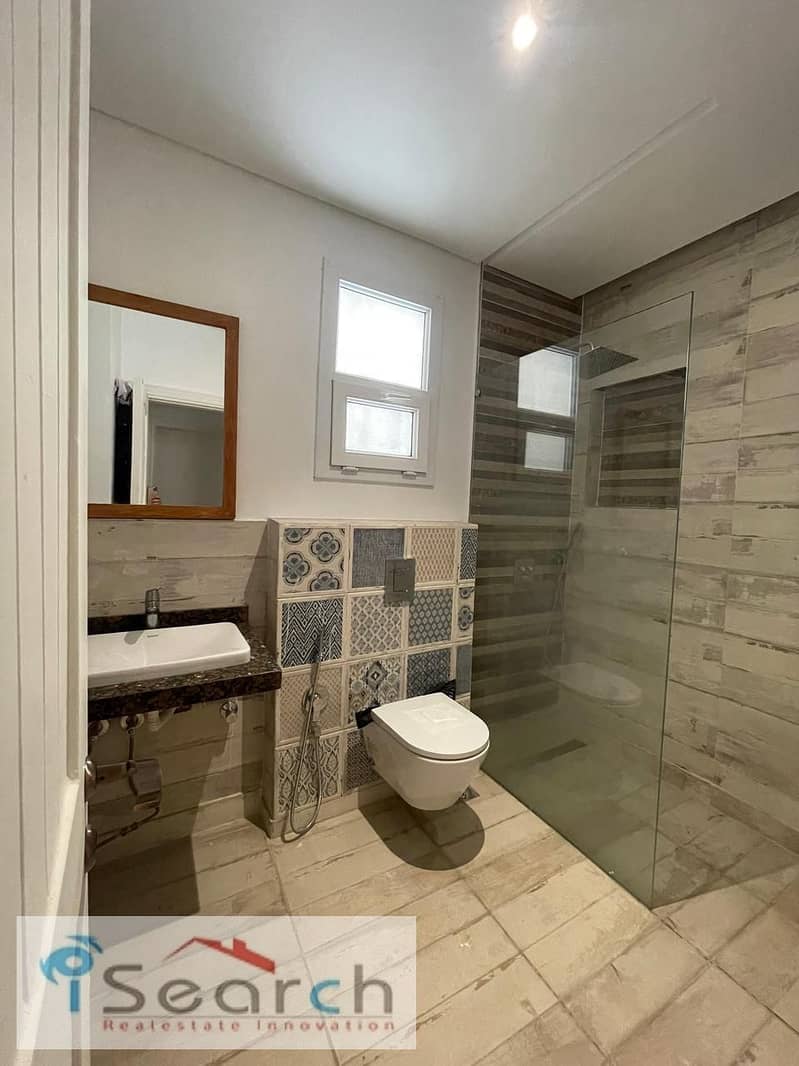 8 WhatsApp Image 2025-10-28 at 14.20. 56_edfddd23. jpg