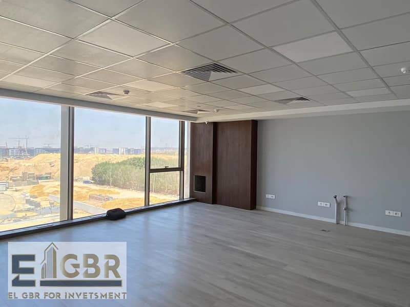 4 WhatsApp Image 2025-10-29 at 8.29. 55 AM (1). jpeg