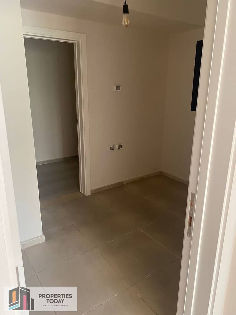 6 WhatsApp Image 2025-10-26 at 3.51. 55 PM. jpeg