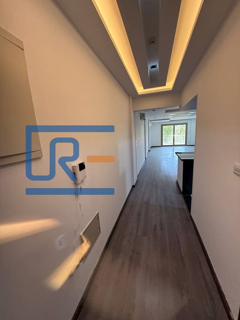 5 42f02b8b-7d97-4097-a8c3-4071ae625564. jpeg