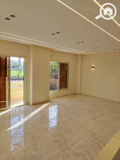 3 Bedroom Flat for Sale in Sheikh Zayed, Giza - IMG-20251029-WA0051. jpg