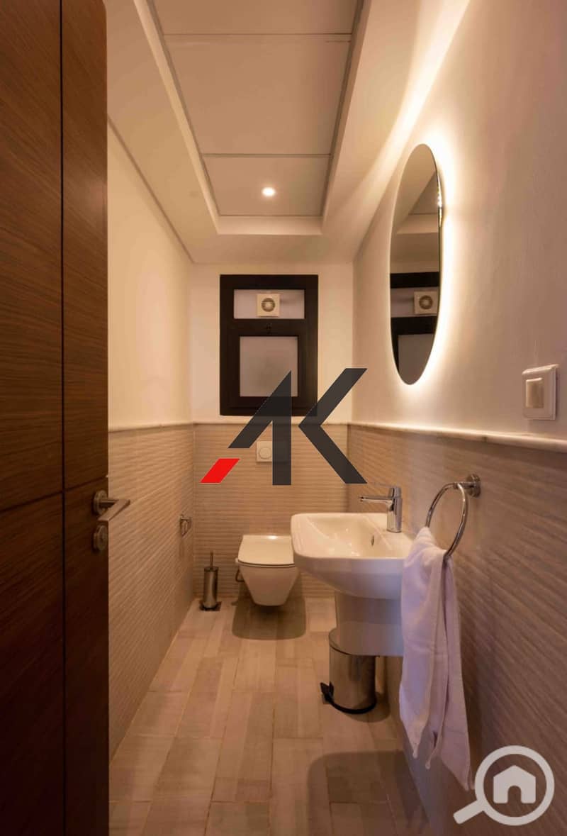 10 WhatsApp Image 2025-10-28 at 2.59. 24 PM (1). jpeg