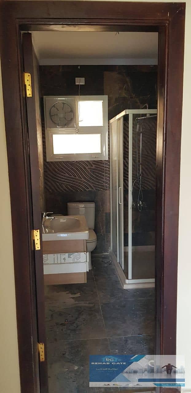 12 c2b0edb2-5f99-4bdf-b515-c066c4ab1299 (1). jpeg